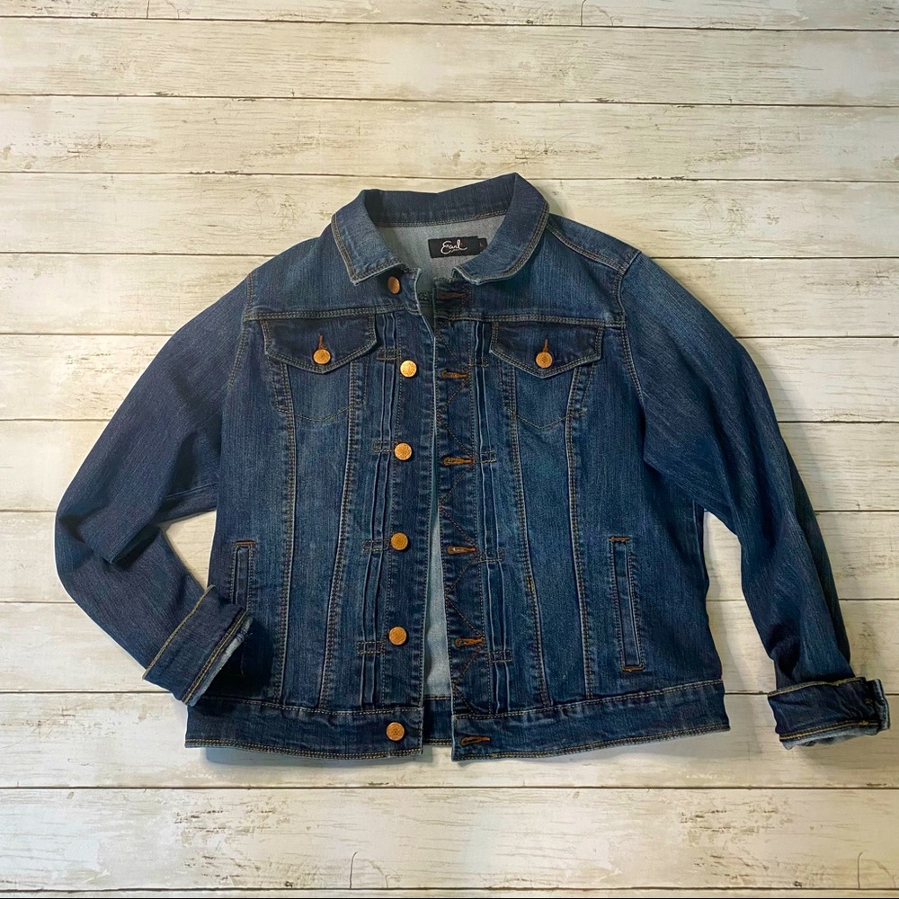 NWOT Earl denim jacket
